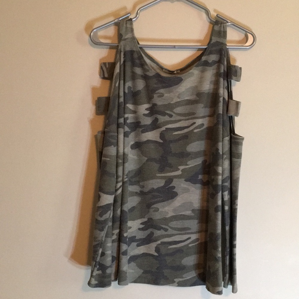 Medium Jodifl Camo Tunic
